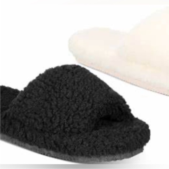 Vince Shoes - VInce Cozy Fuzzy Slide Slippers in Black